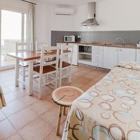 Apartamentos Timon - Emar Hotels Es Pujols Exterior photo